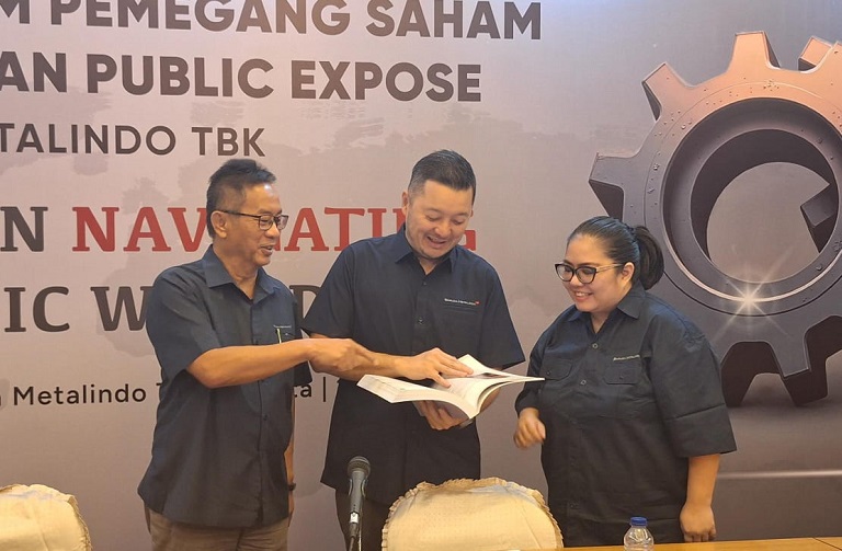 Pengurus Garuda Metalindo di sela-sela RUPS tahunan perseroan. FOTO - ISTIMEWA Catat! Berikut Jadwal Dividen BOLT Rp20 per Lembar