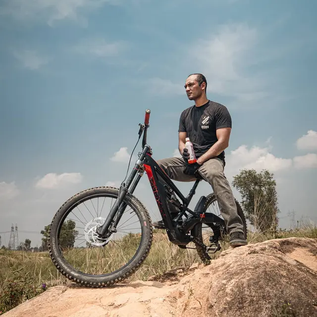 Ario Bayu. Dok. Pribadi. Instagram. RUPS Tunjuk Aktor Ario Bayu Pimpin Emiten Raam Punjabi (RAAM)