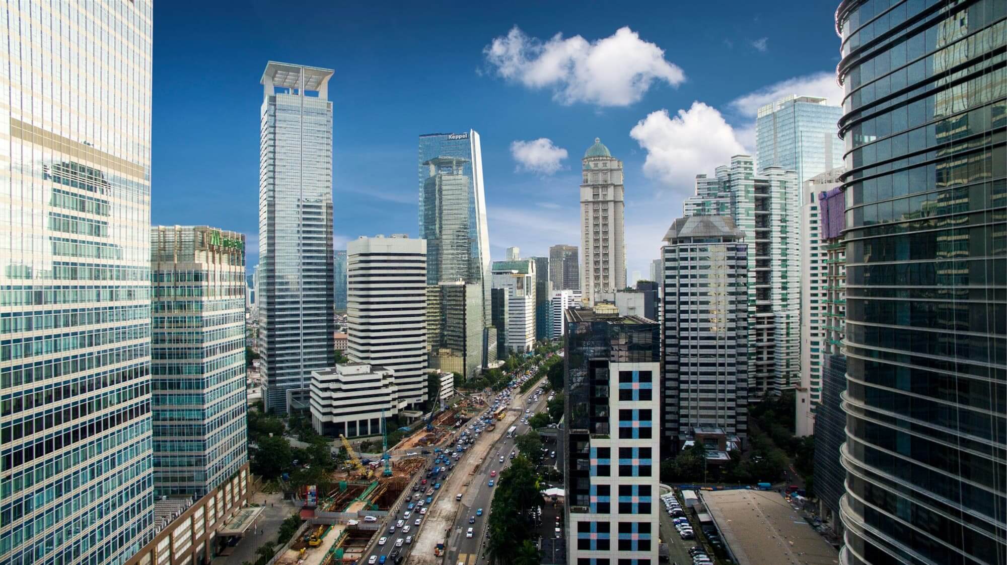 Sejumlah gedung pencakar langit garapan Duta Anggada Realty. FOTO - ISTIMEWA Berbunga 9,90-10,50 Persen, DART Jajakan Obligasi Rp300 MiliarĀ