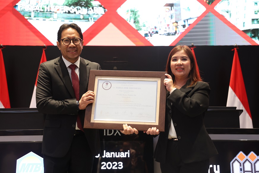 Manajemen CBPE ketika mencatatkan sahamnya di BEI. Citra Buana (CBPE) Umumkan Pembagian Dividen
