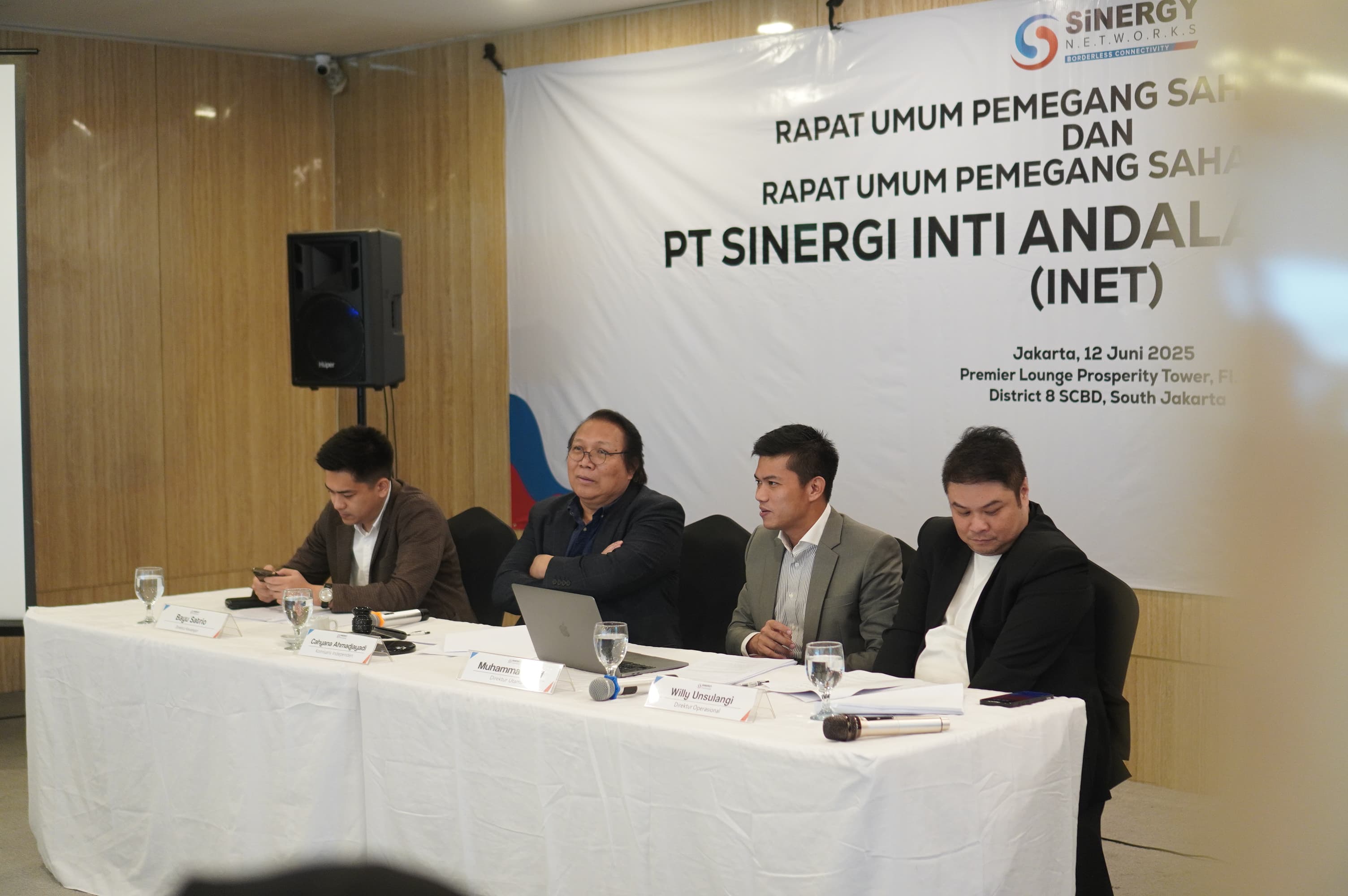 Jajaran manajemen PT Sinergi Inti Andalan Prima Tbk (INET) menyelenggarakan Public Expose Tahunan. FOTO/INET Dukung Ekspansi! INET Rencanakan RUPSLB Untuk Tambah KBLI