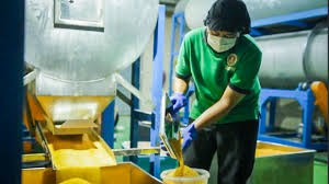Ilustrasi aktivitas produksi PT Raja Roti Cemerlang Tbk. (BRRC). Dok. Raja Roti Cemerlang. Raja Roti Cemerlang (BRRC) Realisasikan Dana IPO Untuk Modal Kerja