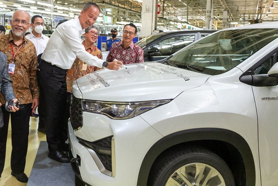 Pesan Menperin Kepada Industri: Jangan Sampai ada PHK!