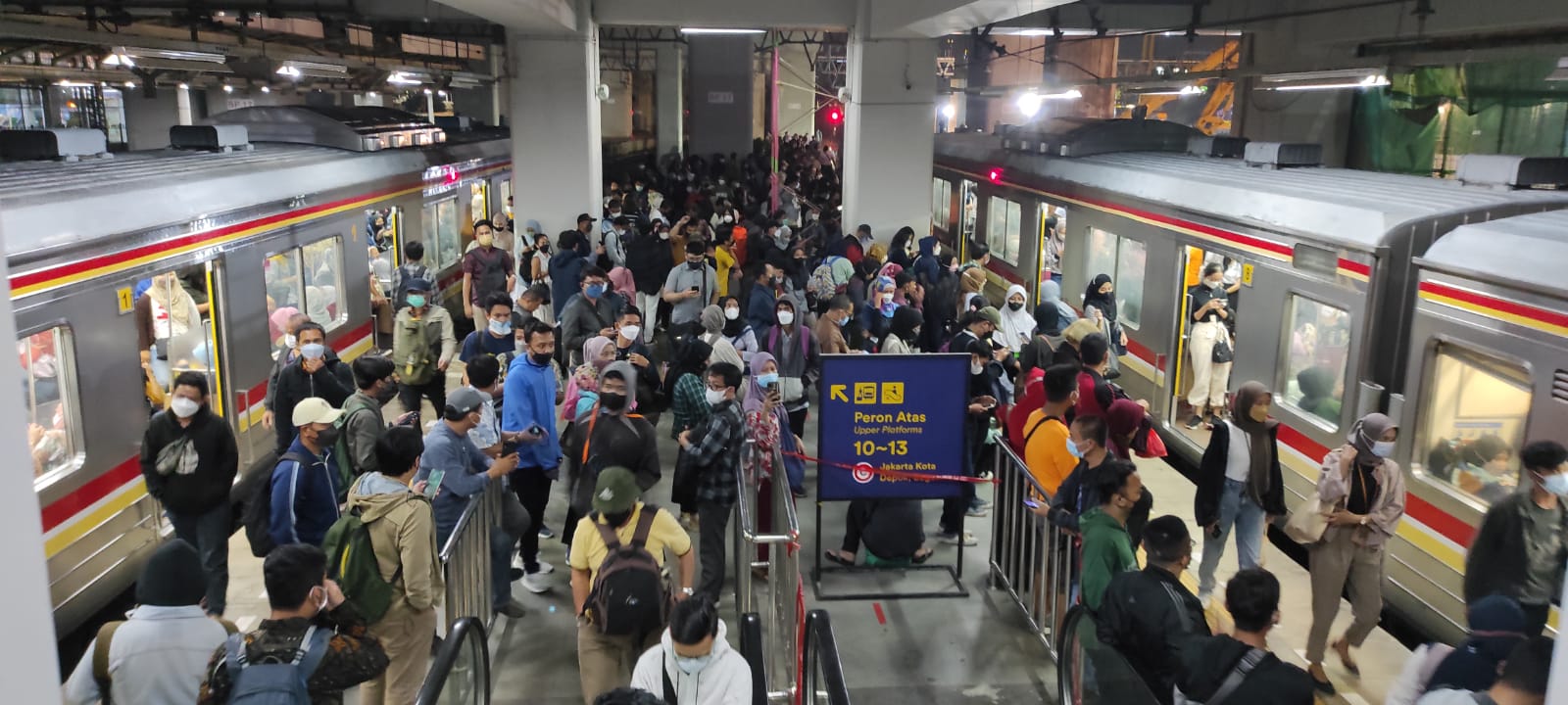 Mobilitas penumpang dalam lima tahun kedepan diprediksi tumbuh 10,6 persen per tahun, sedangkan angkutan barang mencapai 12,3 persen per tahun Mobilitas Penumpang 5 Tahun ke Depan Ditaksir Tumbuh 10.6 Persen