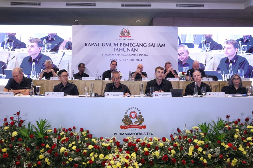 Pengurus HM Sampoerna dalam Rapat Umum Pemegang Saham Tahunan perseroan. FOTO - ISTIMEWA Drop 36 Persen, HMSP Semester I-2025 Tabulasi Laba Rp1,12 Triliun