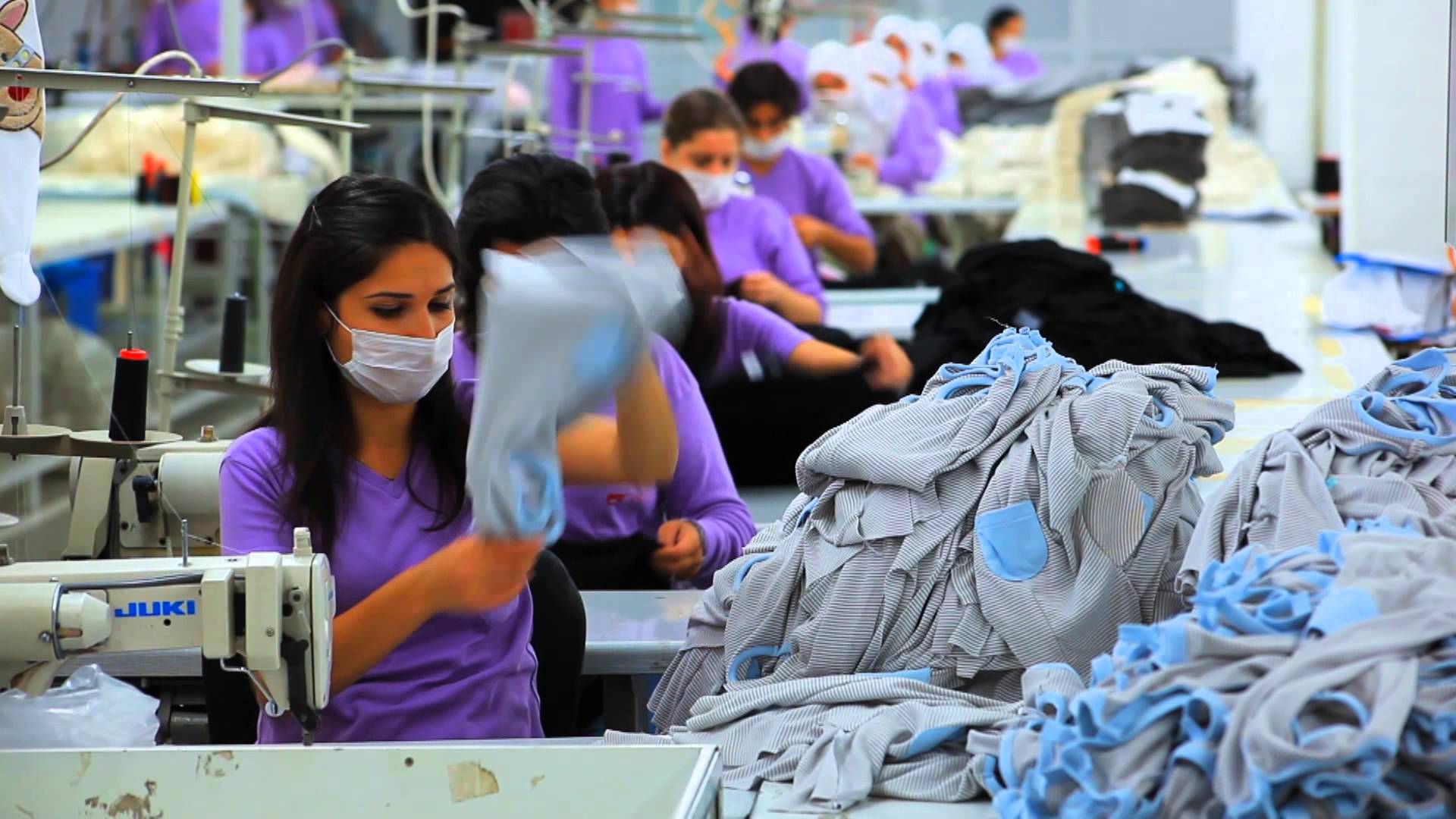 Ilustrasi: kegiatan usaha tekstil di pabrik milik ARGO. Emiten Tekstil Milik Taipan The Ning King Cetak Laba Melesat 1.158%