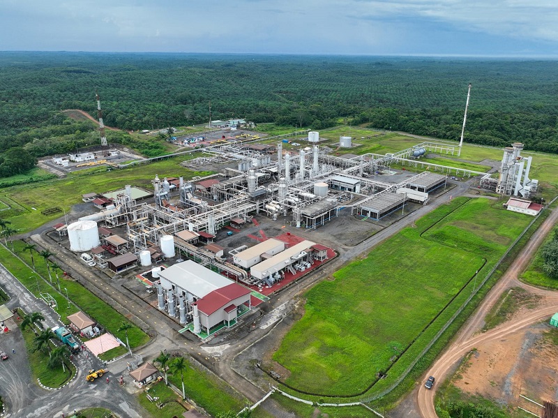 PT Medco Energi Internasional Tbk (MedcoEnergi) mencatat penurunan emisi gas rumah kaca (GRK) Cakupan 1 dan 2 lebih dari 1,5 juta ton CO2e dibandingkan tahun dasar 2019. Medco Energi (MEDC) Sebut Emisi Turun Lebih Awal