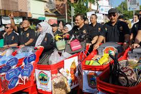 Gubernur Jawa Tengah Ahmad Luthfi Event akan menjadikan Soloraya Great Sale (SGS) 2025 yang sukses sebagai role modal membangun Jawa Tengah ke depan. Dok. Pemprov Jateng. Sukses SGS 2025, Gubernur akan Jadikan Model Bangun Jateng