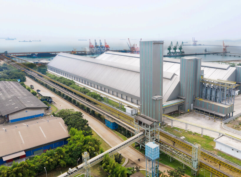 Suasana kompleks pabrik FKS Multi Agro tampak lengang. FOTO - ISTIMEWA Paruh Pertama 2025, Laba Bersih FKS Agro (FISH) Anjlok 52 Persen