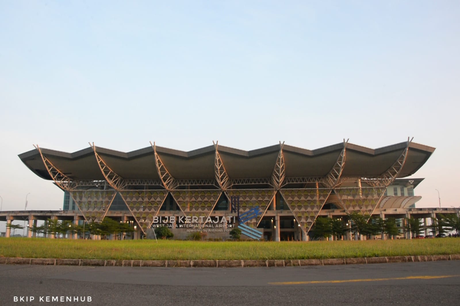 Status Bandara Internasional akan Dievaluasi dalam Kurun Dua Tahun