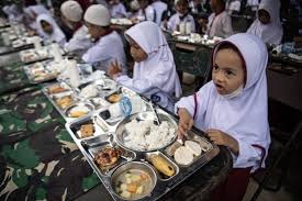 Menkeu Ungkap Anggaran MBG Ambil Rp223T dari Pos Pendidikan 2026