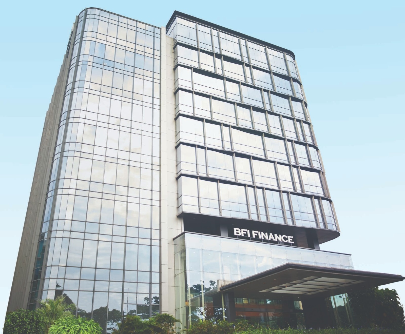 Gedung baru BFI Finance menantang langit. FOTO - ISTIMEWA Anggaran Rp500 M, Ini Hasil Buyback Emiten Boy Thohir-Jerry Ng (BFIN)