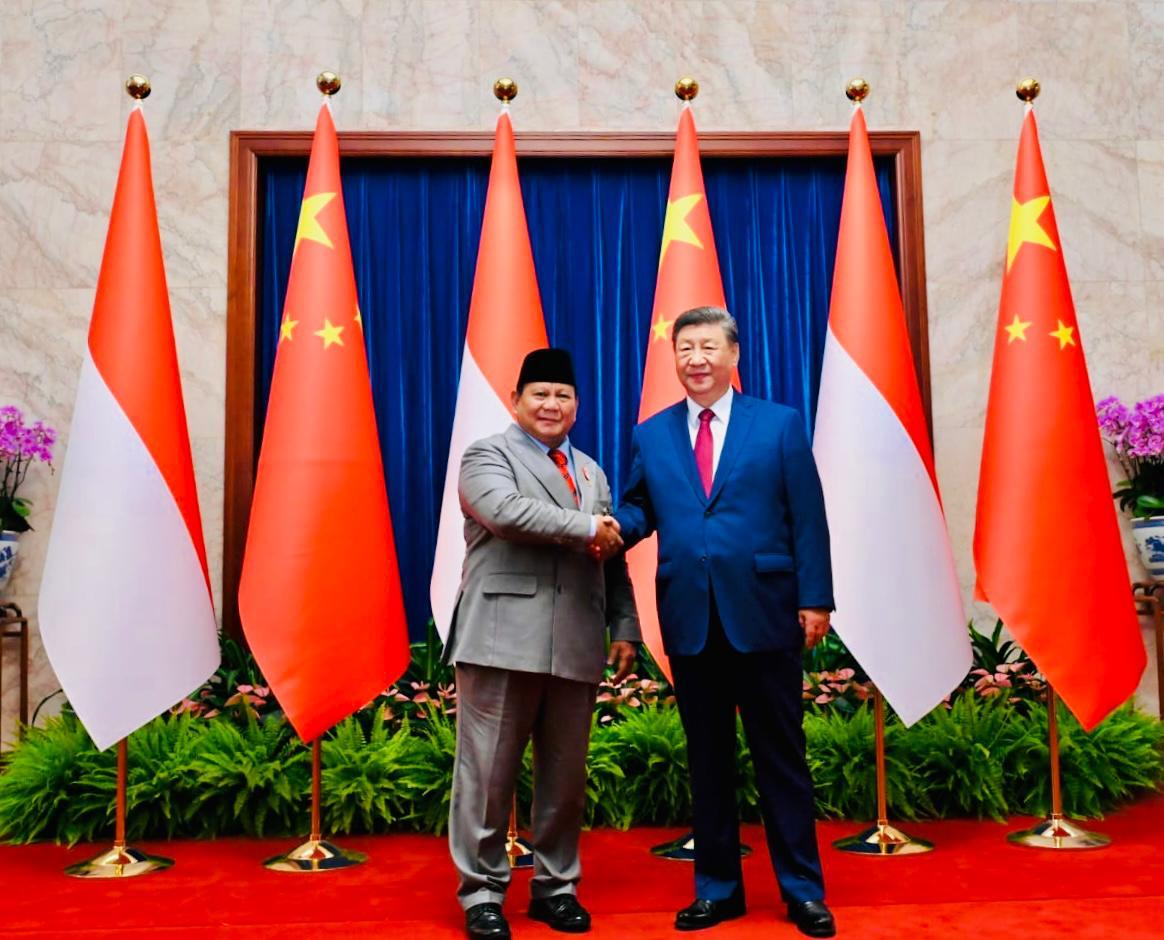Presiden Prabowo Subianto melakukan pertemuan bilateral dengan Presiden Republik Rakyat Tiongkok (RRT) Xi Jinping di Great Hall of the People, Beijing, Rabu (03/09/2025). Bertemu, Prabowo - Xi Jinping Bahas Proyek Giant Sea Wall Pantura
