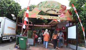 Ilustrasi Plaza 2 Blok M Jakarta Selatan. Dok. SinPo.id. Kisruh Sewa Kios Plaza 2 Blok M, Saling Tuduh Koperasi-MRT Jakarta