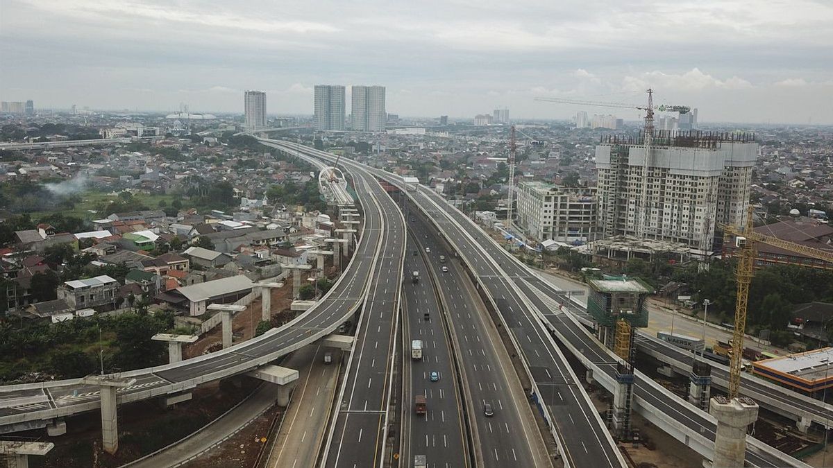 Suasana Tol JORR Cikunir tampak normal. FOTO - ISTIMEWA Sedot Rp21 T, Grup Salim (META) Kebut Tol JORR Cikunir-Ulujami