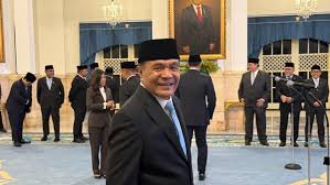 Hari Bahagia Djamari Chaniago, Dapat Bintang 4 dan Jadi Menko Polkam