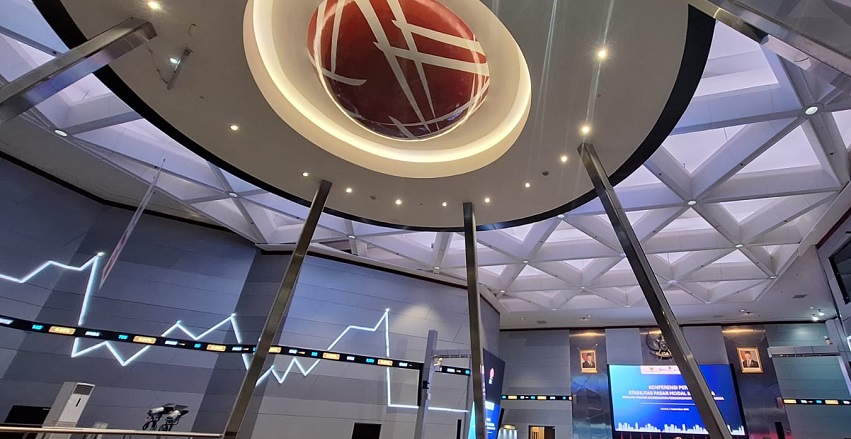 IHSG Naik 0,27 Persen ke Level 8.046 di Sesi I, Cek Sahamnya