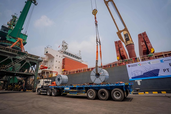 Krakatau Steel Catat Rekor; Ekspor 54.247 Ton Baja CRC ke Spanyol