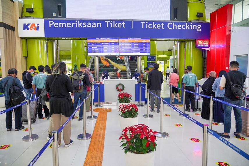 Akan Ada Diskon Tiket Pesawat dan Kereta Api Hingga Januari