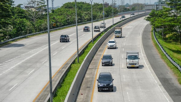 Perkuat Konektivitas Jabodetabek, JSMR Kebut Tol Bogor-Serpong 