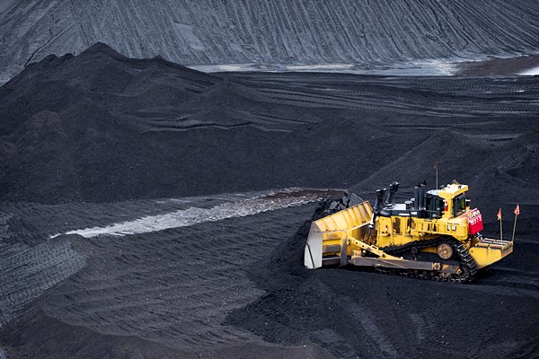 Salah satu proyek jasa tambang milik DWGL. Selesai dari FCA, Saham Terbang 218% Kini Ambruk ARB!