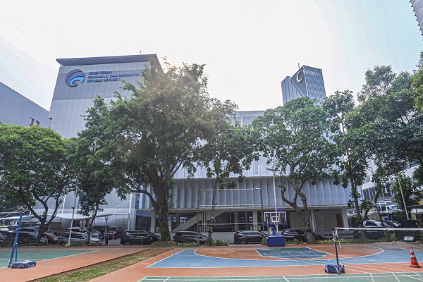 Kantor Kemkomdigi, Jakarta (Foto: Wahyu S/KPM Kemkomdigi) Telemedia dan Eka Mas Republik Lolos Seleksi Pita Frekuensi 1.4 GHz