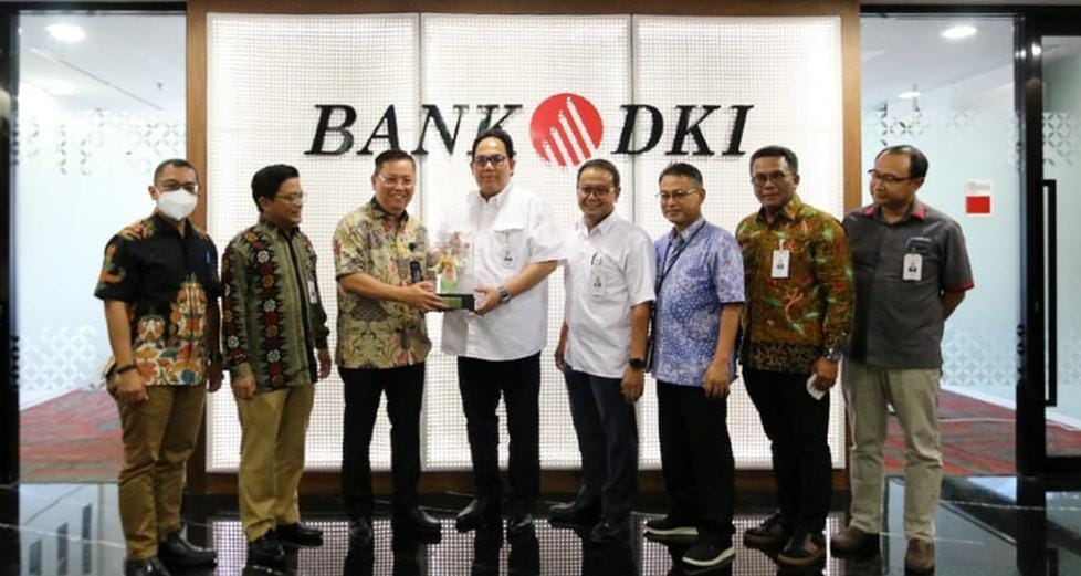 Bank DKI Tanda Tangani Perjanjian Kredit Modal Kerja Rp1,1 Triliun Kepada RNI