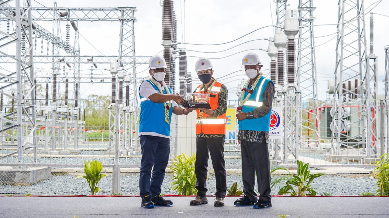 Genjot Efisiensi, Indocement Kompleks Pabrik Tarjun (INTP) Gunakan Listrik PLN 