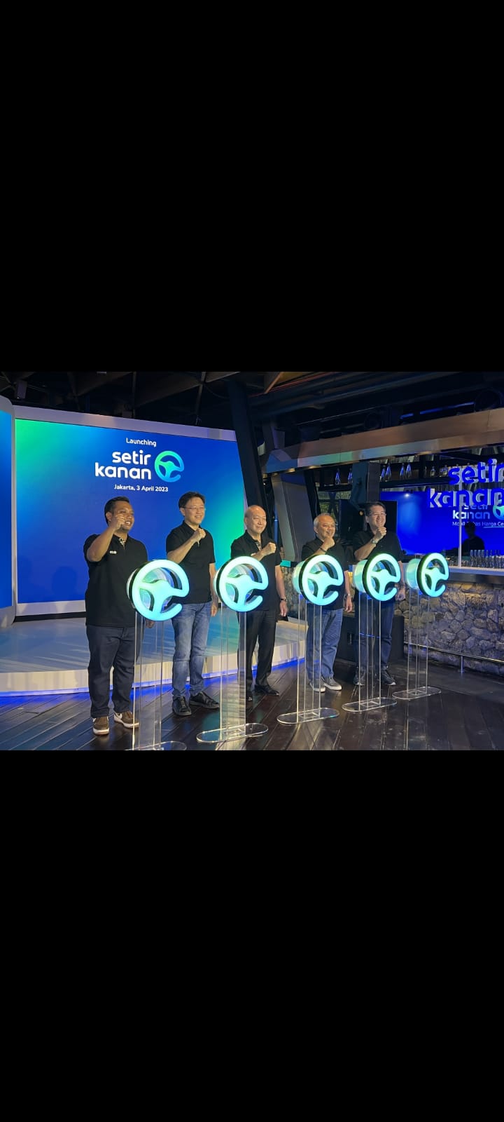 Project Executive of Setir Kanan Carolus Setjo Jatmika, Presiden Komisaris Astra Sedaya Finance Rudy Chen, Direktur Astra Suparno Djasmin, CEO Astra Credit Companies (ACC) Siswadi, Chief Marketing & Sales Officer ACC Tan Chian Hok. dok. ist. Setir Kanan dari Grup Astra, Tawarkan Kemudahan Beli Mobil Bekas dengan Harga Cerdas