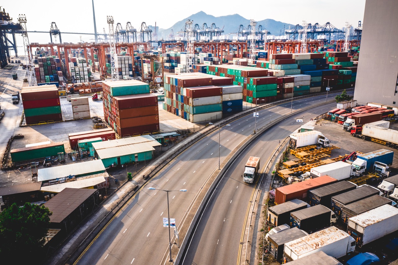 Di tengah tekanan global, termasuk penerapan tarif resiprokal AS Kementerian Perindustrian memperkuat kebijakan proteksi melalui penerapan SNI dan pembatasan impor selektif. Kemenperin Perkuat Kebijakan Proteksi Lewat SNI dan Pembatasan Impor