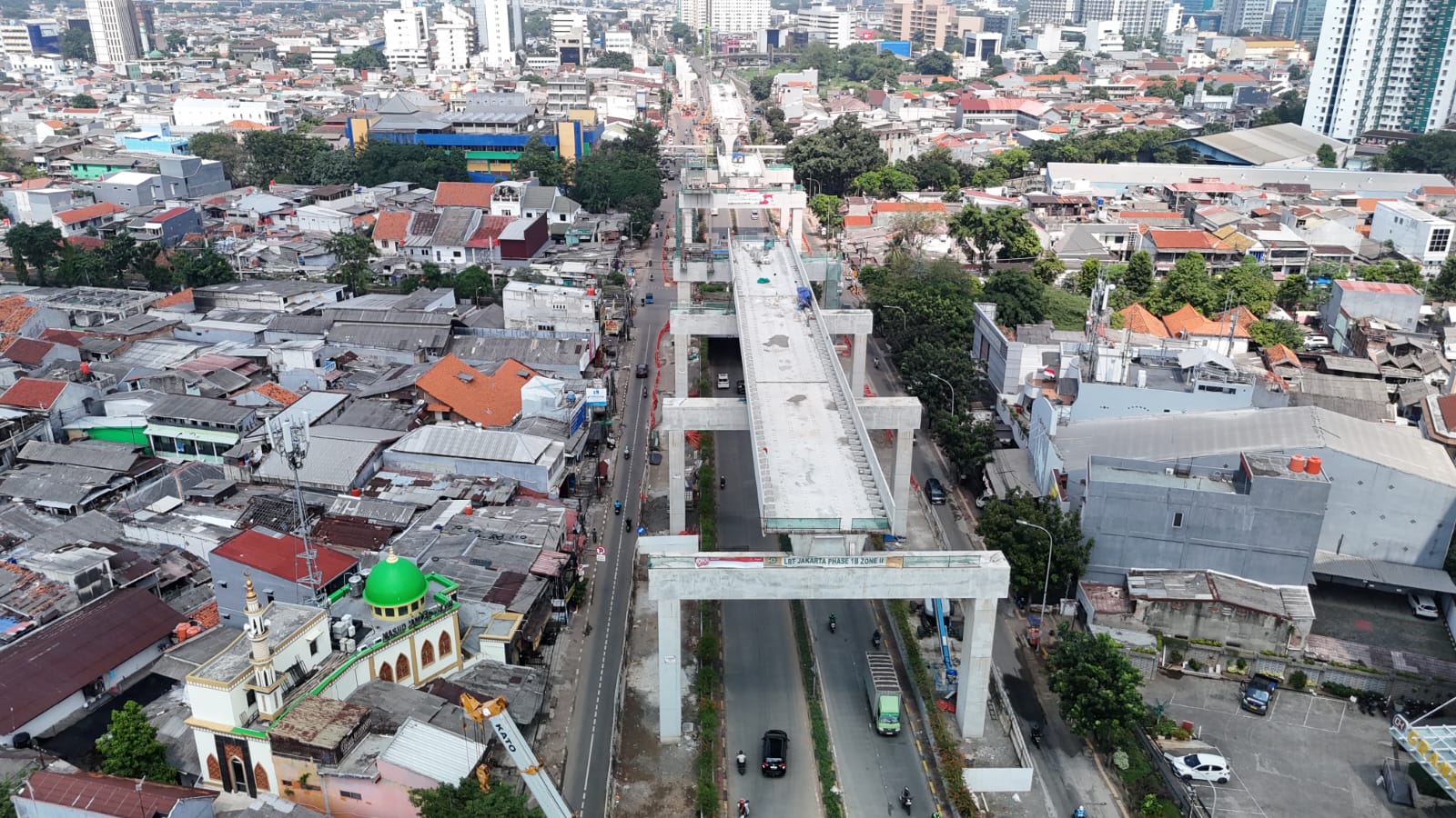 Waskita Karya terus mengakselerasi pembangunan LRT Jakarta Fase 1B Rute Velodrome-Manggarai. FOTO - ISTIMEWA Capai 67,12 Persen, WSKT Kebut Proyek LRT Velodrome-Manggarai