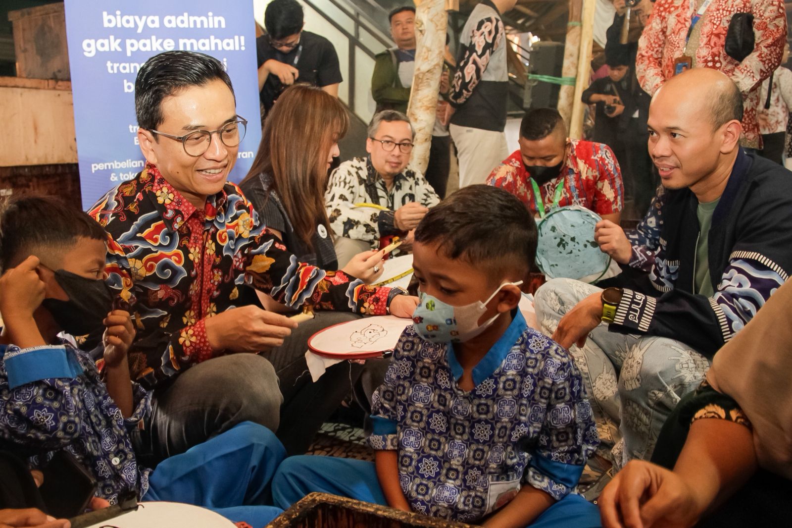 Hari Batik Nasional, BTN Gembleng UMKM Teknik Ini