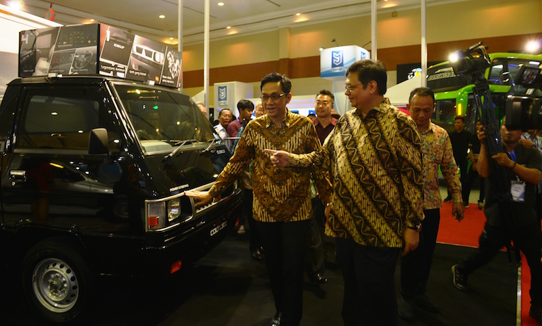 Mitsubishi Pamerkan New Triton dan sang Andalan L300 di GIICOMVEC 2018