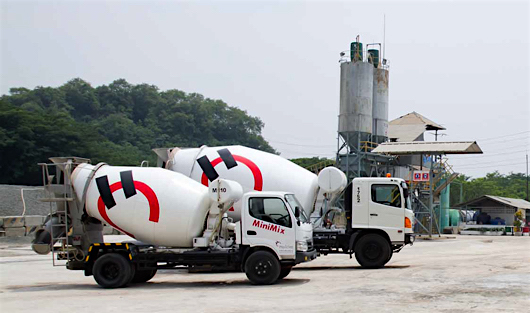 Solusi Bangun Indonesia Tbk (SMCB) Ganti Merek Semen Holcim Jadi Dinamix