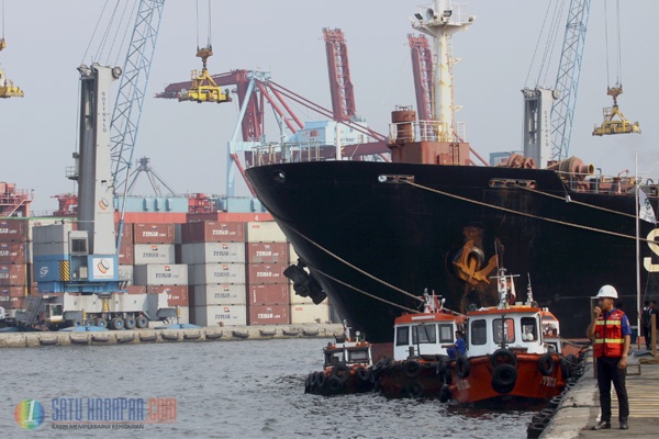 Pelabuhan Tanjung Priok Jakarta Siap Beroperasi Nonstop Setiap Hari