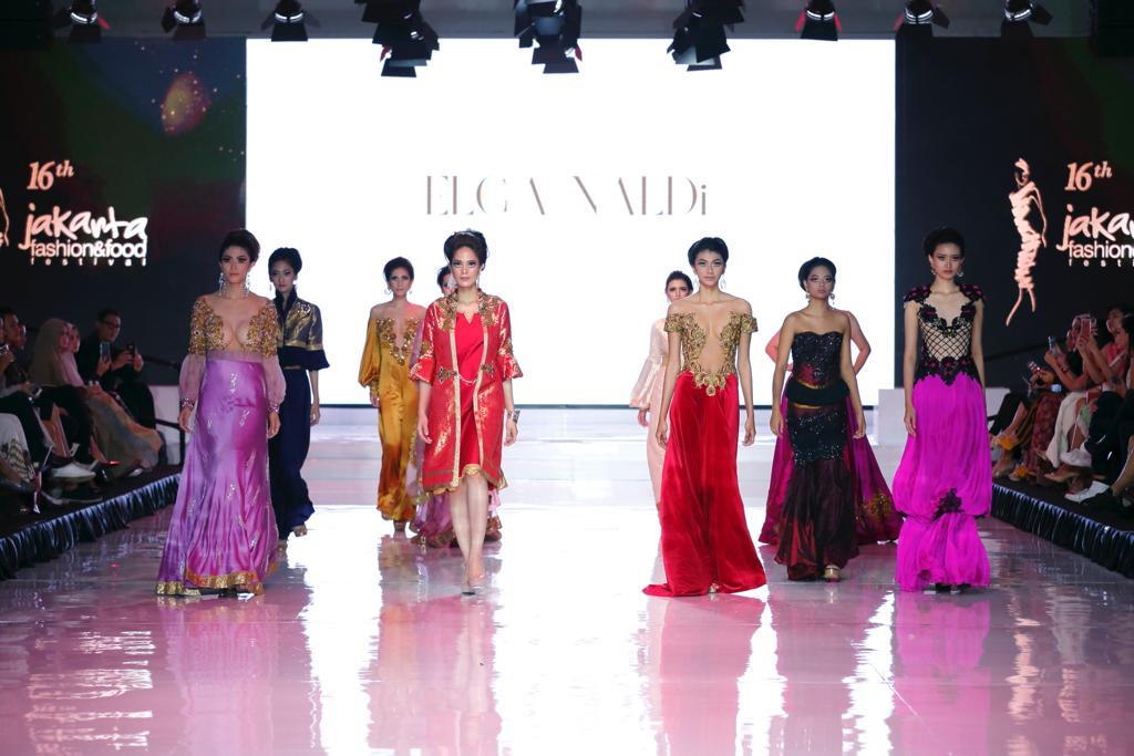 Elga Naldy Tampilkan Karya Terbaru di Ajang Bergengsi Jakarta Fashion & Food Festival 2019