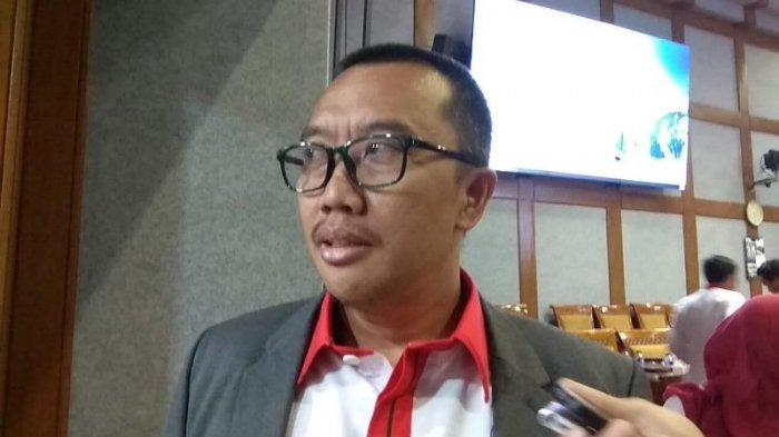 Diduga Terima Rp26,5 Miliar, Menpora Imam Nahrawi Ditetapkan jadi Tersangka Korupsi