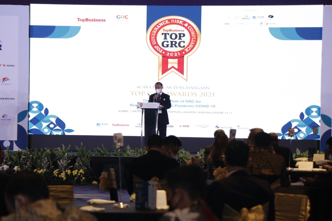 TOP GRC Awards 2021: Menko Perekonomian Dorong Perusahaan Terapkan GRC