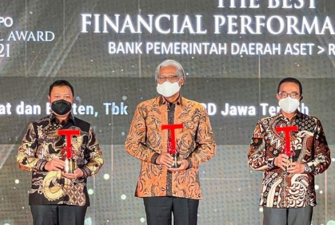 Bank BJB (BJBR) Raih Penghargaan The Best Financial Performance Bank