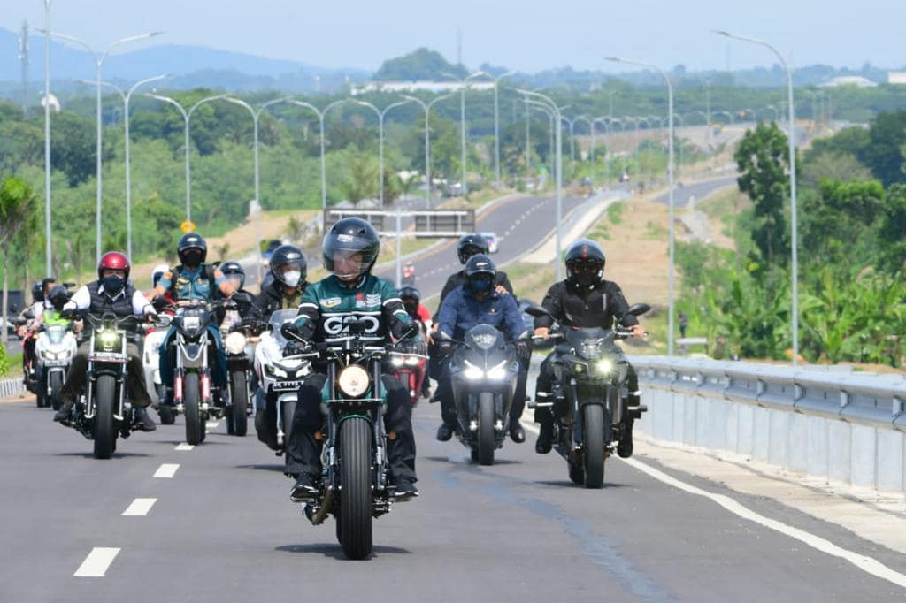 Tinjau Persiapan MotoGP, Presiden Jokowi: Lombok Bukan Hanya Mandalika