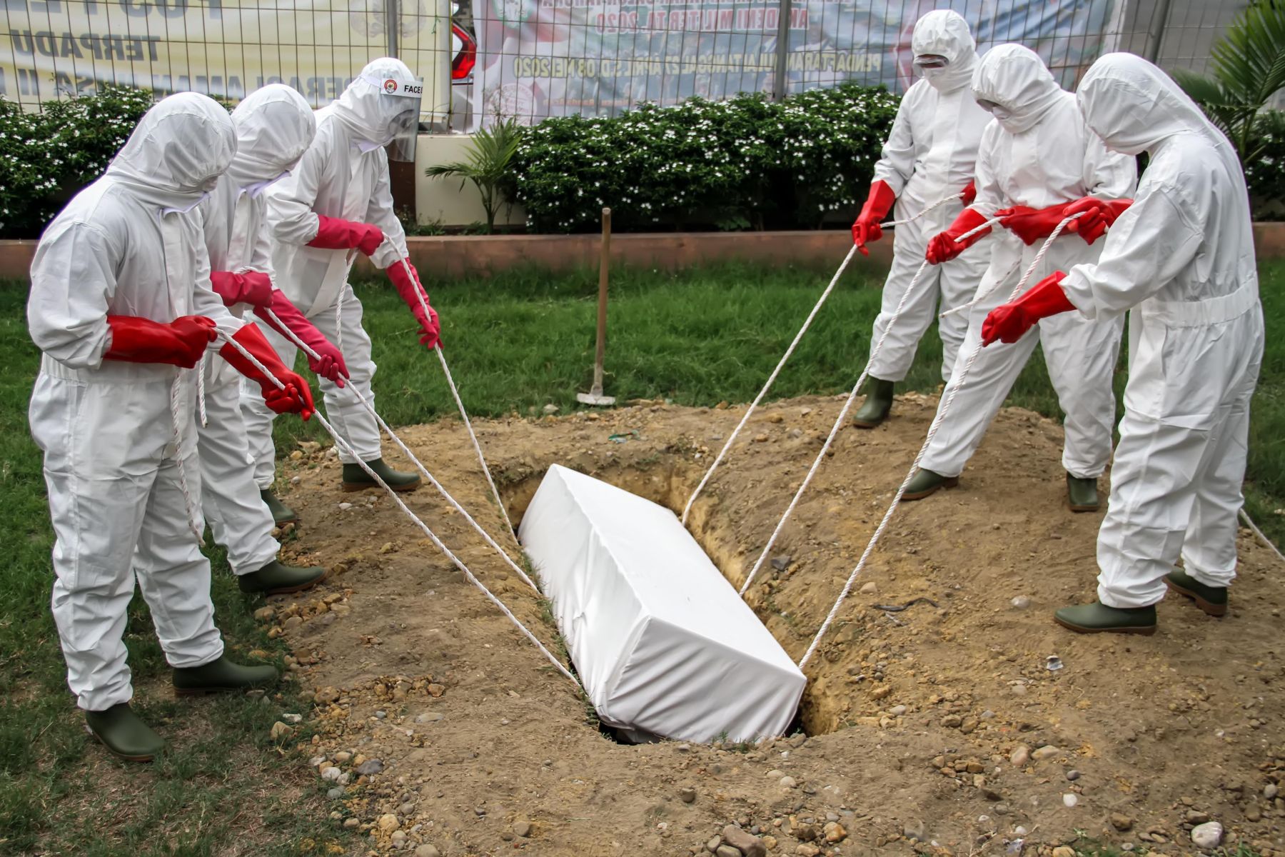 Pandemi Covid-19 Terus Menggila: Sedihnya Kasus Meninggal Tinggi, Hari Ini 100 Orang