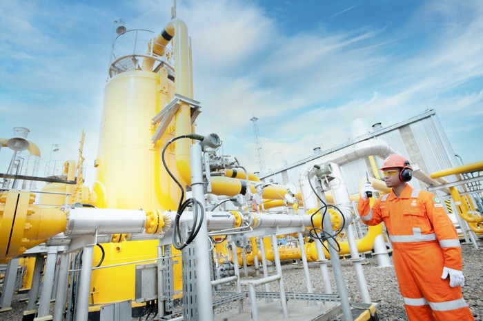 Tingkatkan Bisnis Distribusi dan Transmisi Gas, PGN (PGAS) Kantongi Outlook Stabil