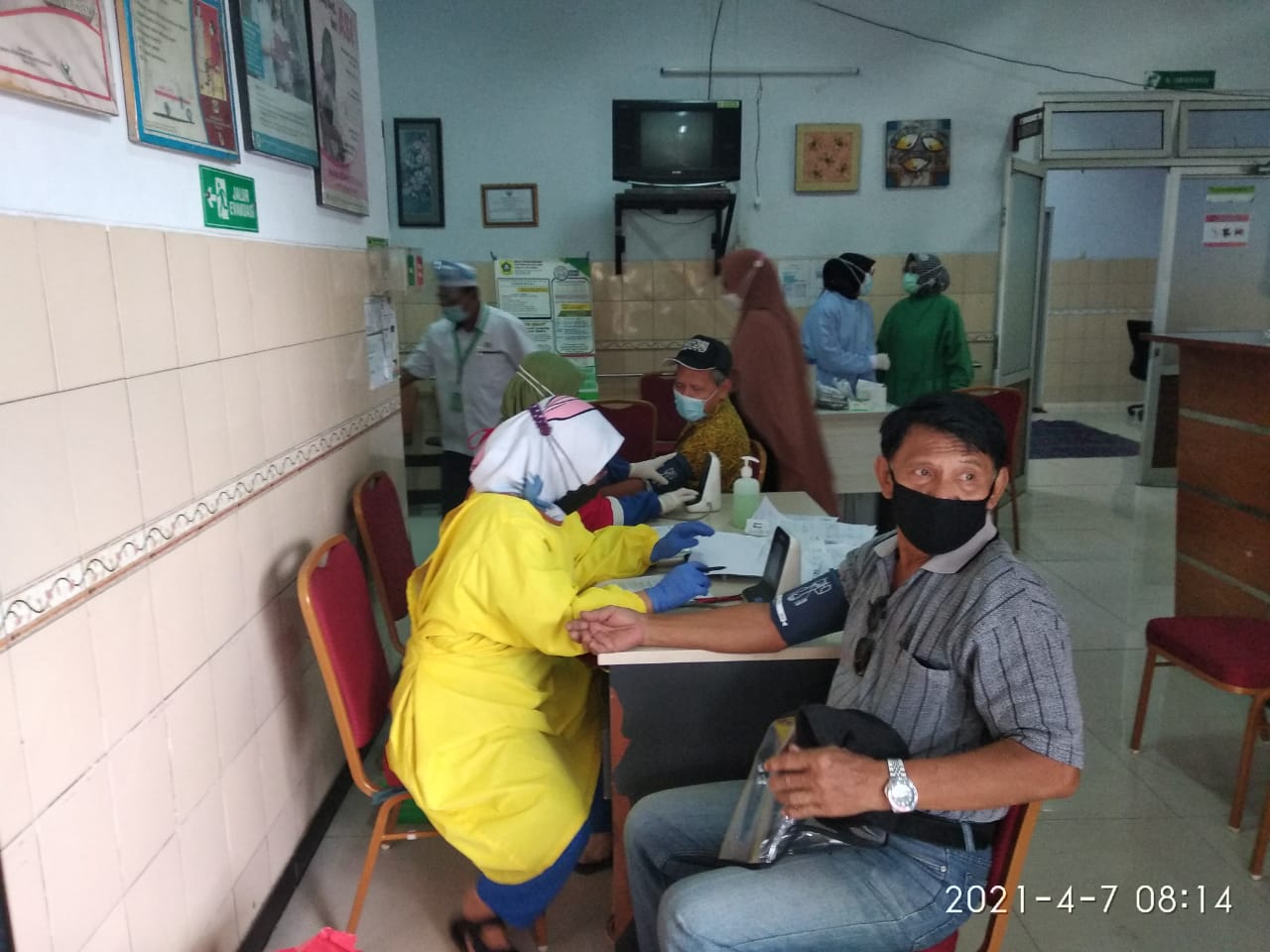 Bahaya! Tingkat Penularan Covid-19 di DKI Jakarta Capai Level Tiga