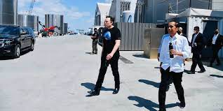 Temui Elon Musk di Amerika, Luhut akan Tanya Serius Nggak Berinvestasi di Indonesia