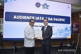 Terima Audiensi Delegasi IATA, Menhub Bahas Penguatan Kerja Sama Sektor Penerbangan