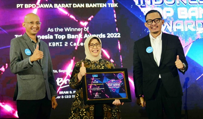 Bank BJB (BJBR) Raih Top Bank in KBMI 2 di Ajang Indonesia Banking Summit 2022