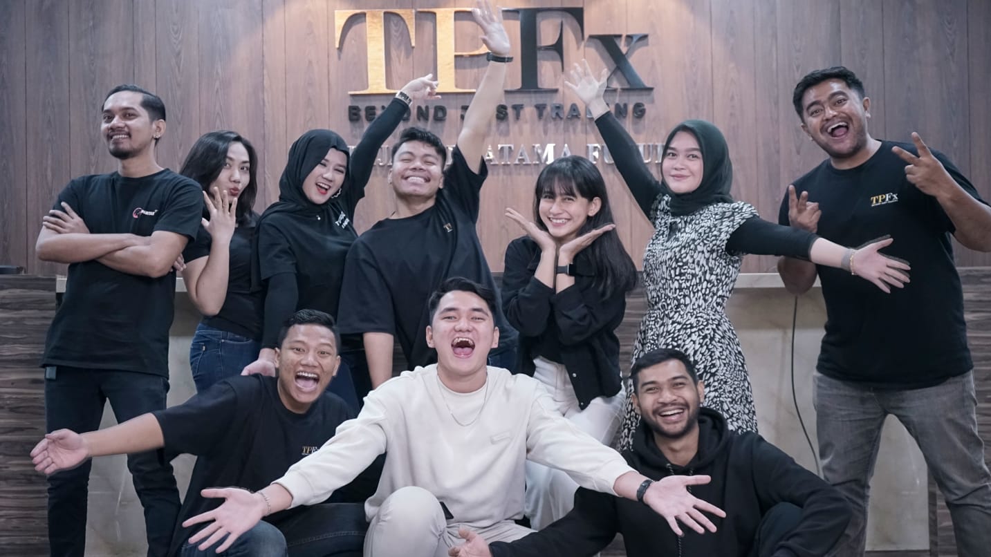 Sambut Akhir Tahun, TPFX Indonesia Tingkatkan Pelayanan dengan Luncurkan Holiday is Coming