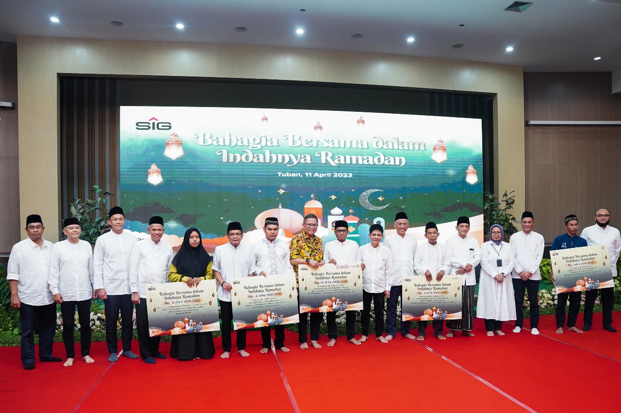 SIG Salurkan Bantuan Rp10,84 Miliar dalam Rangkaian Safari Ramadan 2023