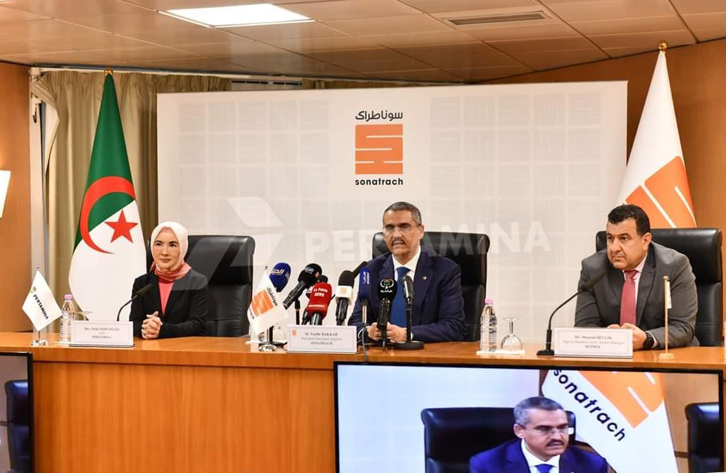 Pertamina Teken Kontrak Baru dengan Sonatrach dan Repsol di Aljazair