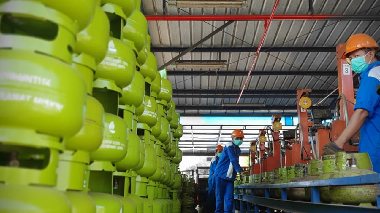 Pertamina Tambah Pasokan 700 Ribu Tabung Gas Melon; Juli Udah Lewati Kuota